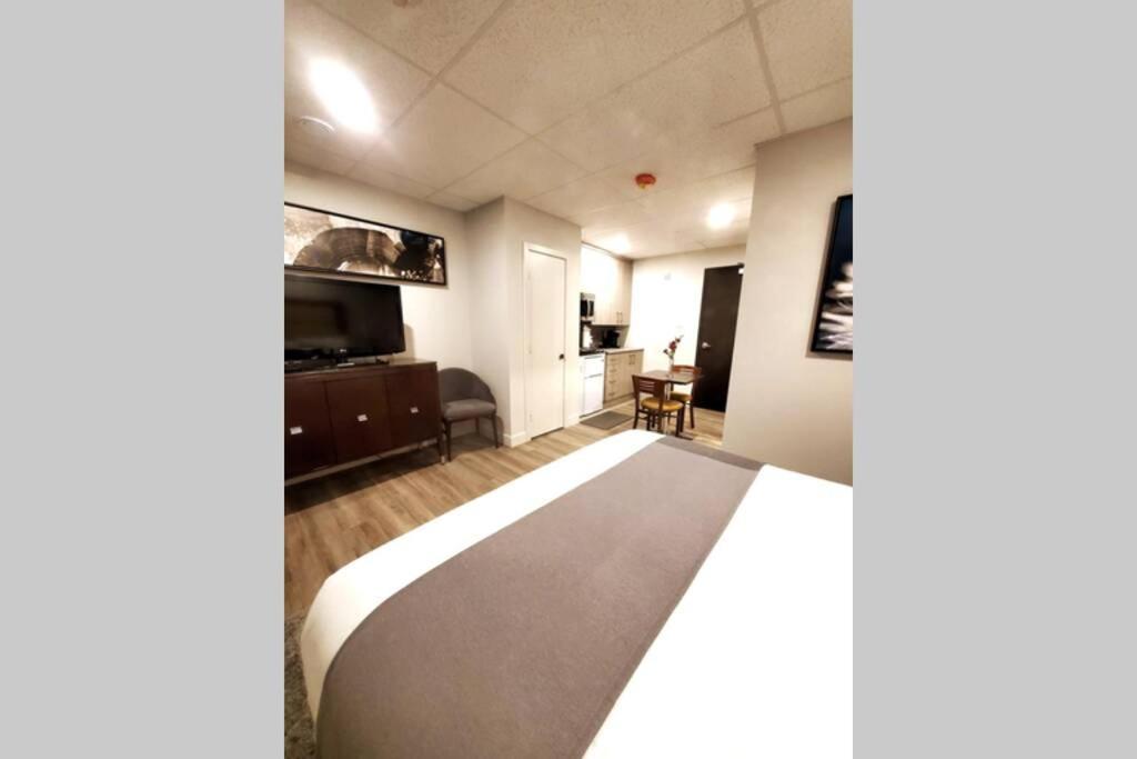 Cozy Sweet Studio #5, Only 10 Min To D.T. Ottawa Gatineau Esterno foto